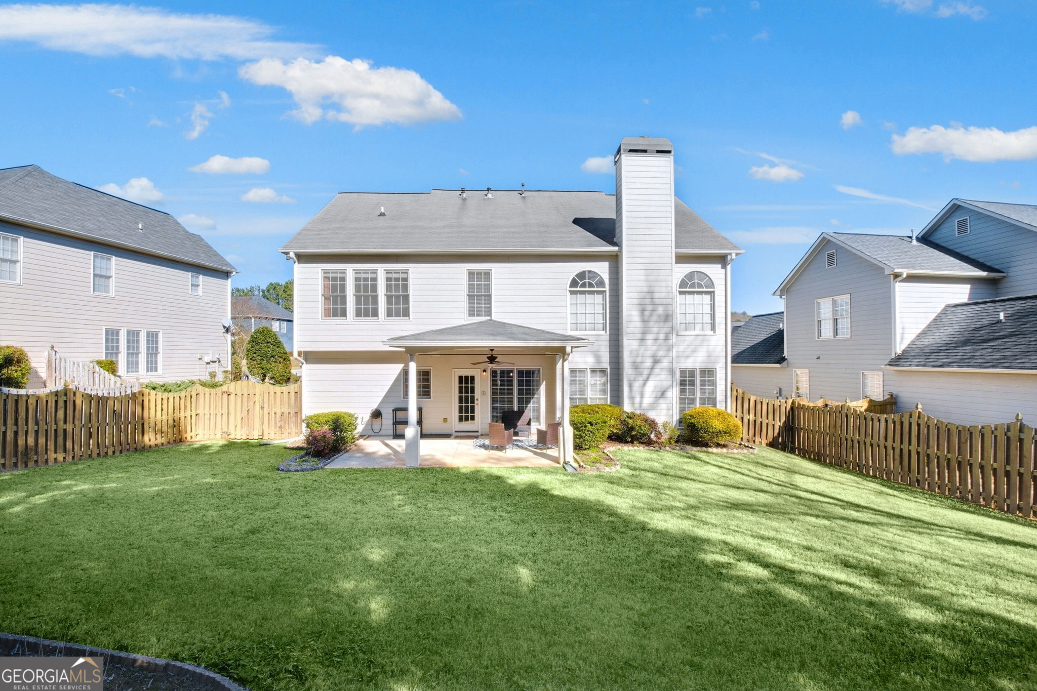 5466 Vinings Lake Way
