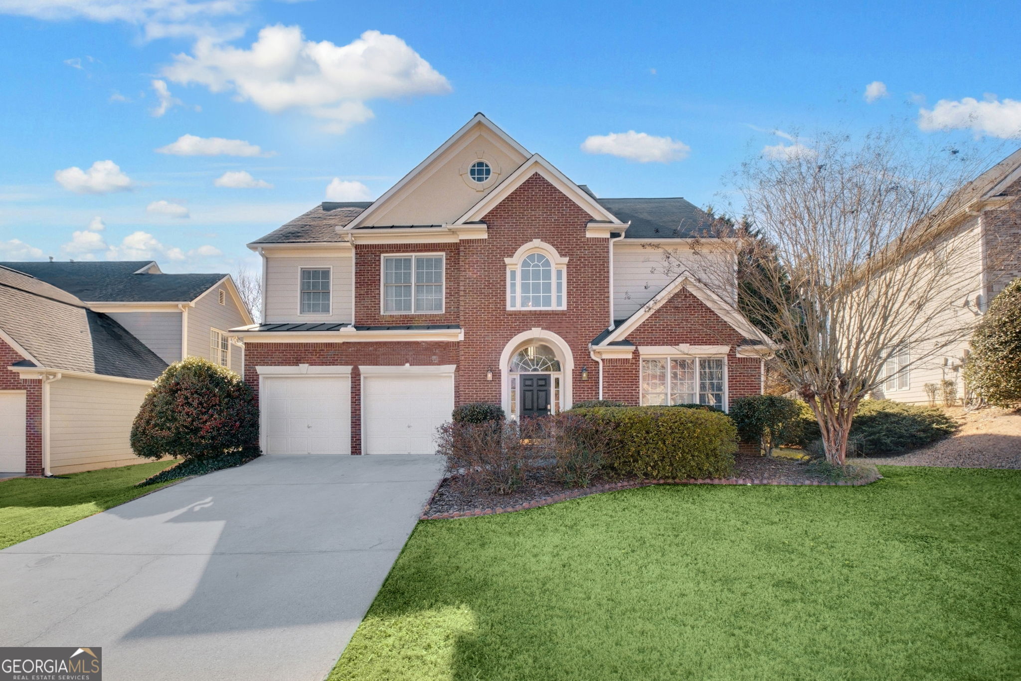 5466 Vinings Lake Way
