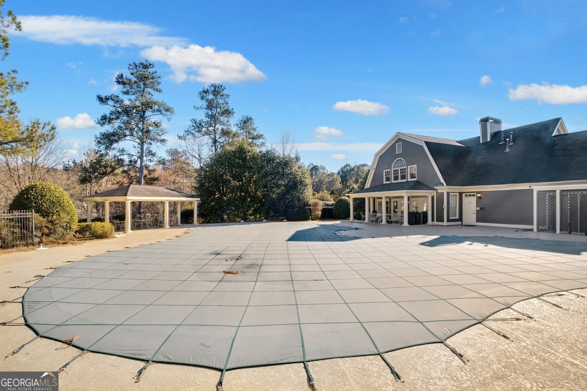 5466 Vinings Lake Way