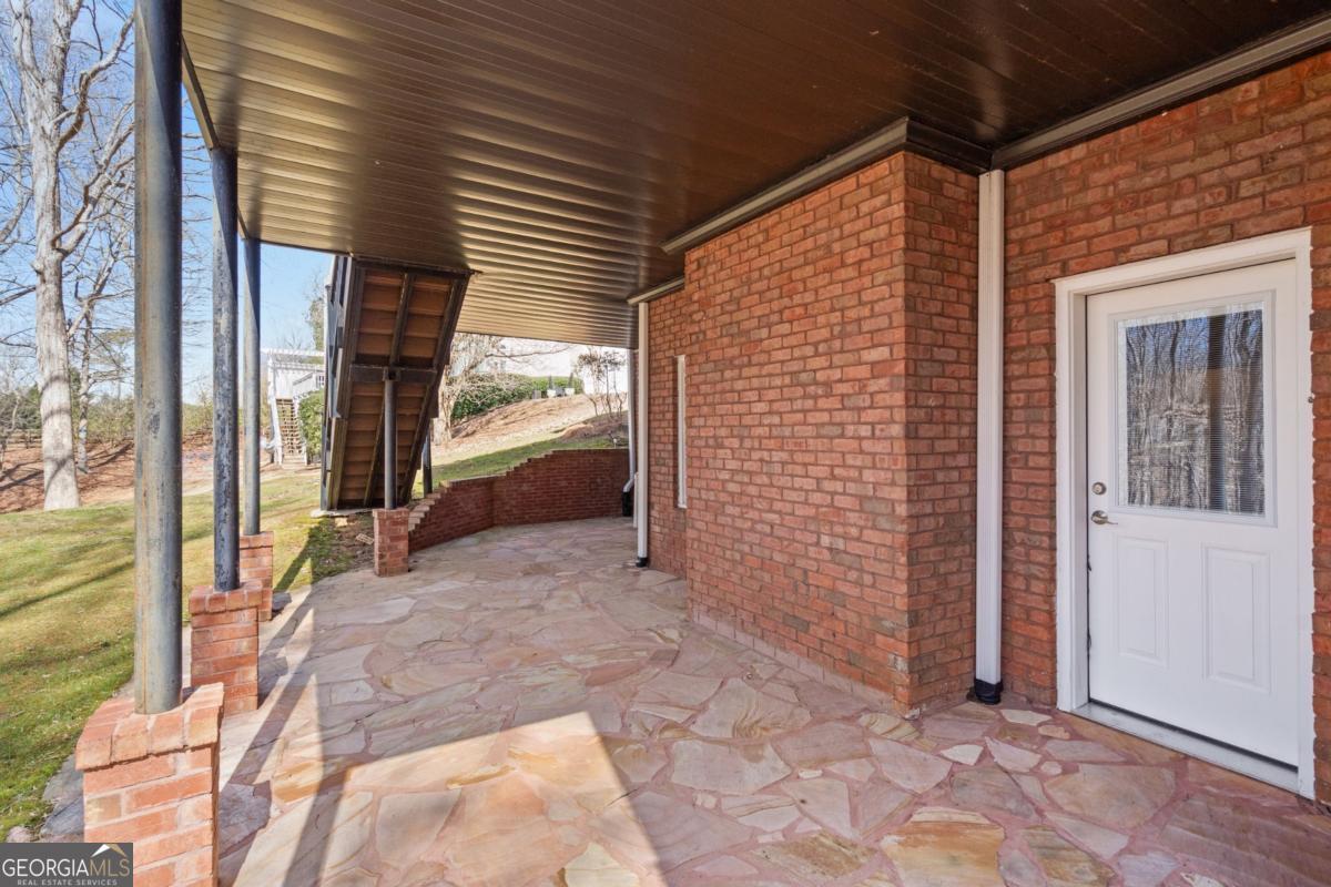 760 Valley Summit Drive