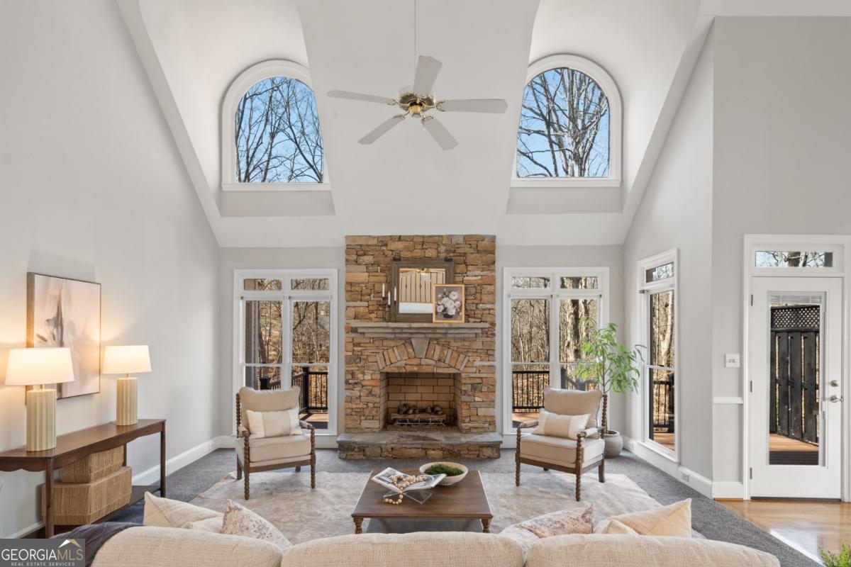 760 Valley Summit Drive