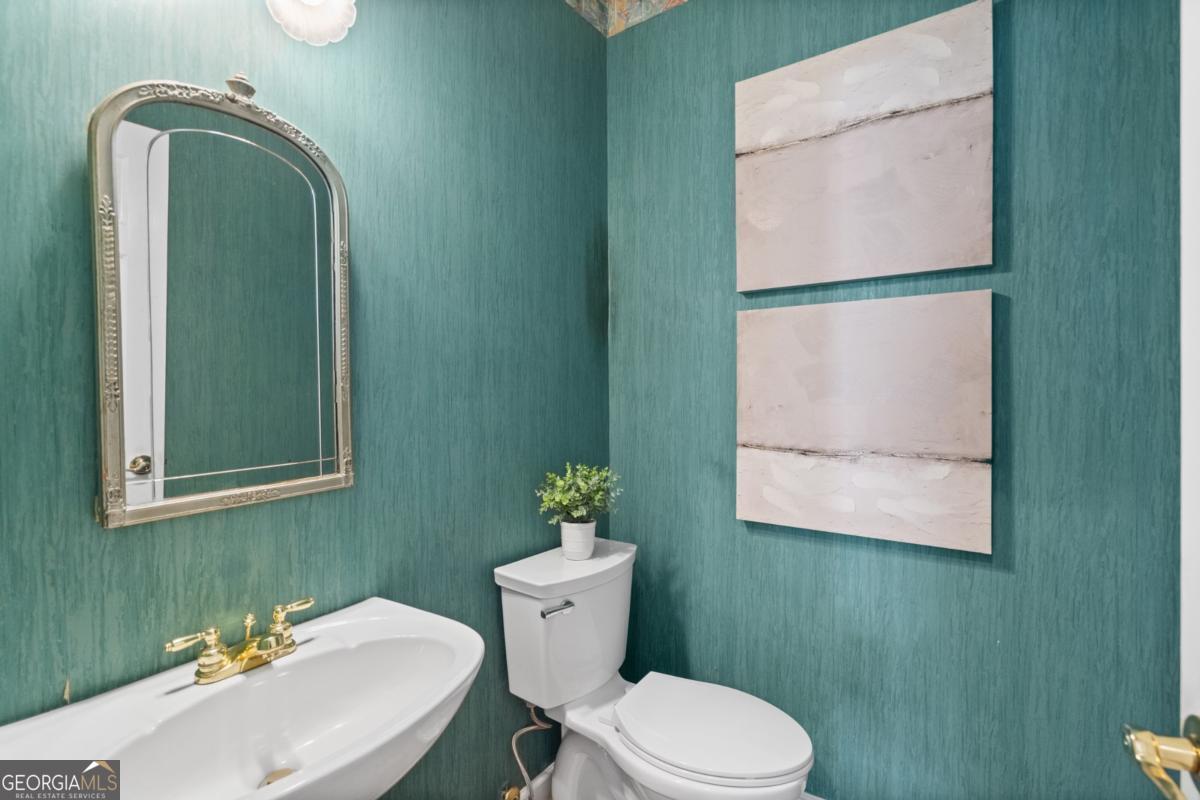 760 Valley Summit Drive