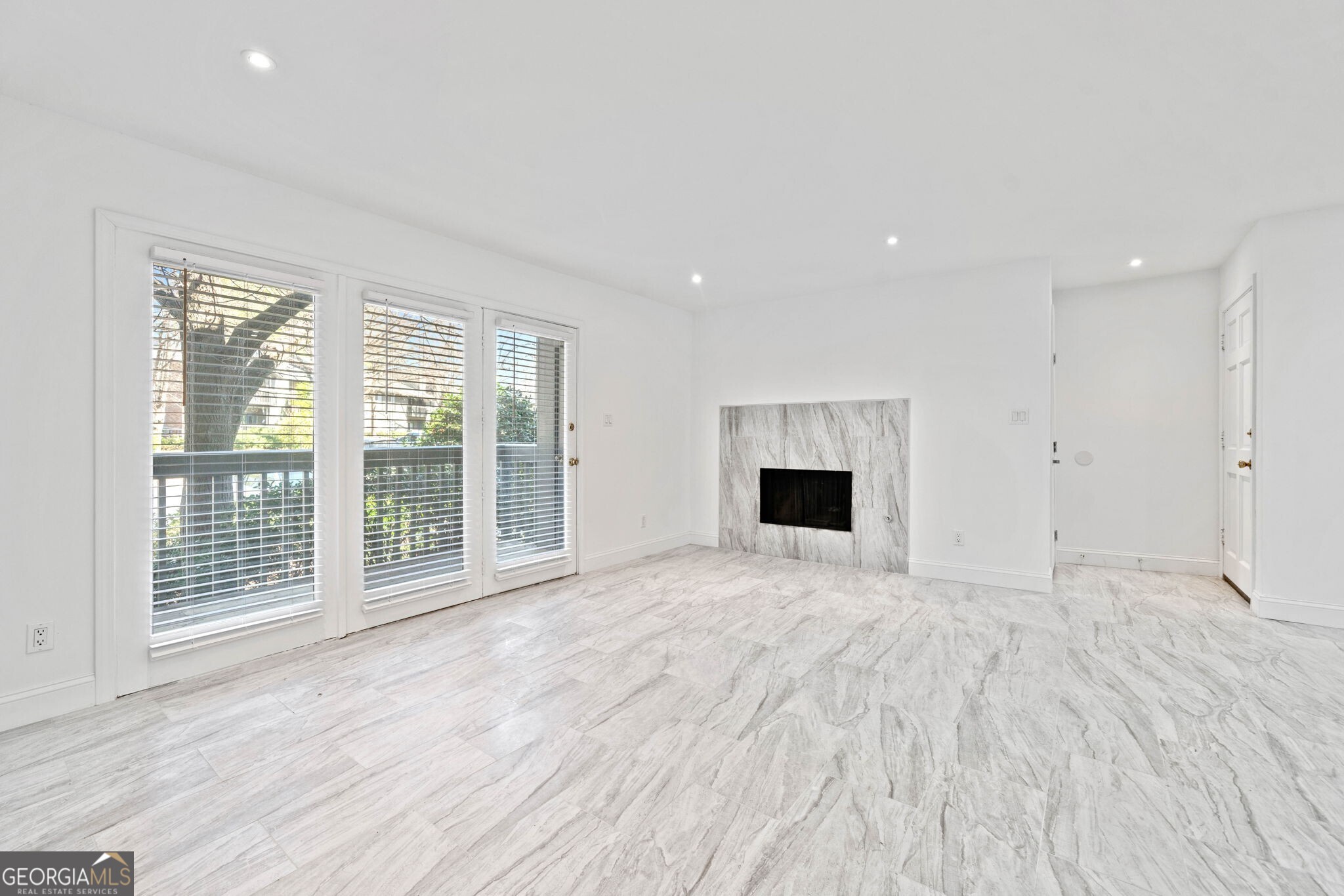 213 Tuxworth Circle