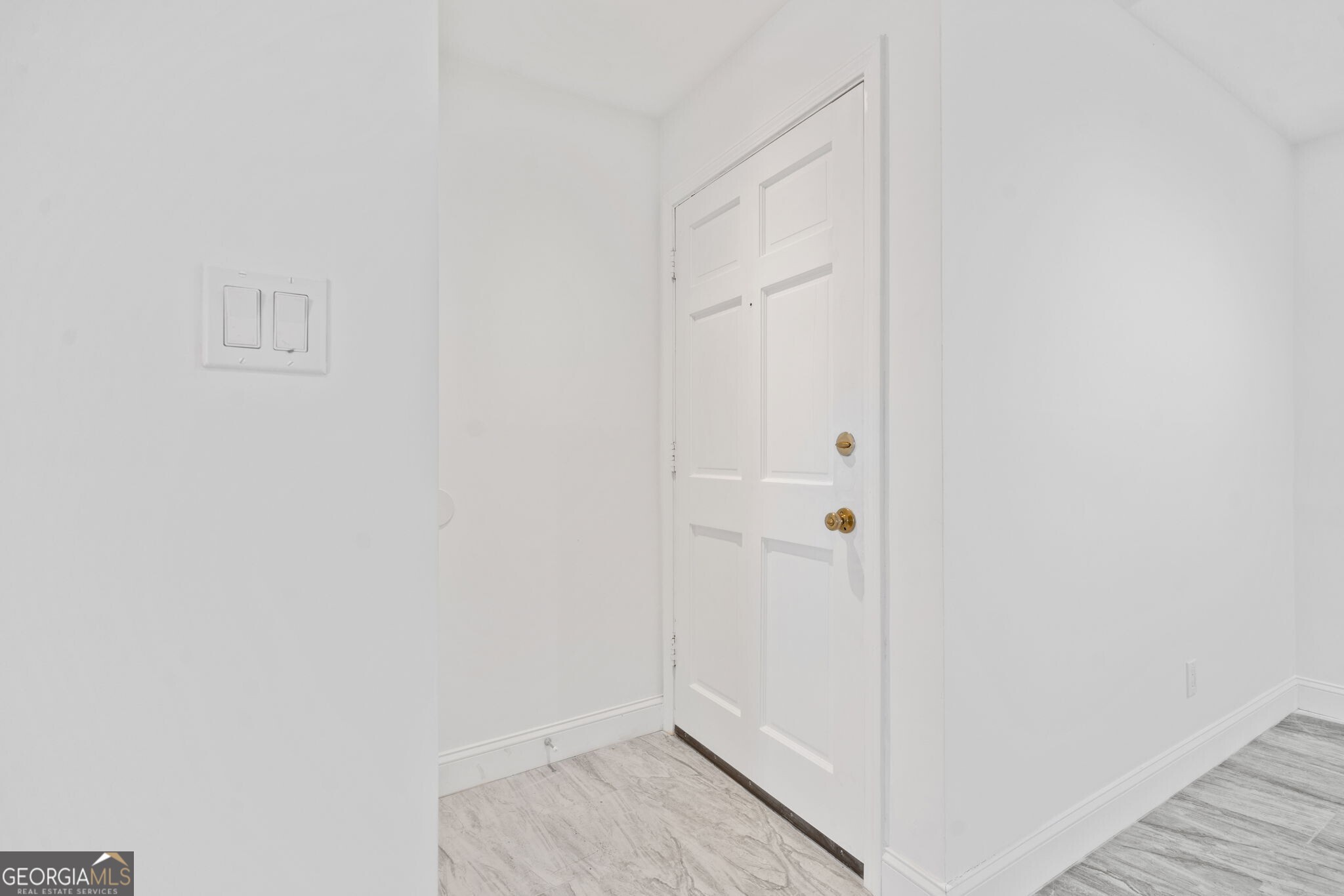 213 Tuxworth Circle