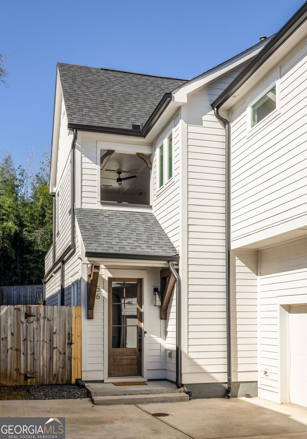56 Walthall Street NE