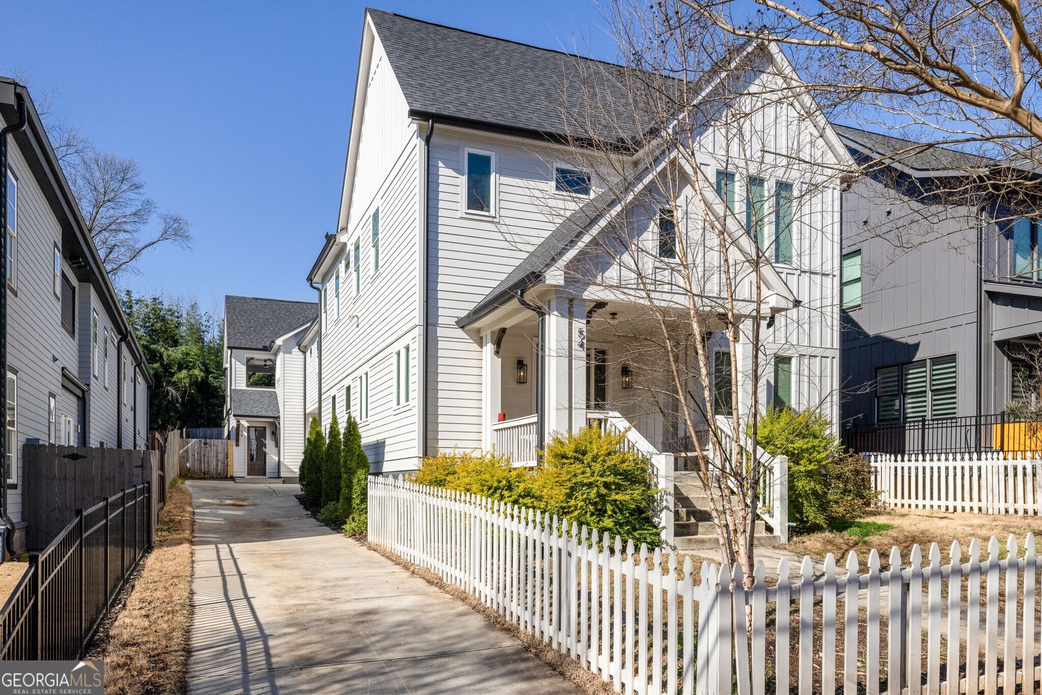 56 Walthall Street NE