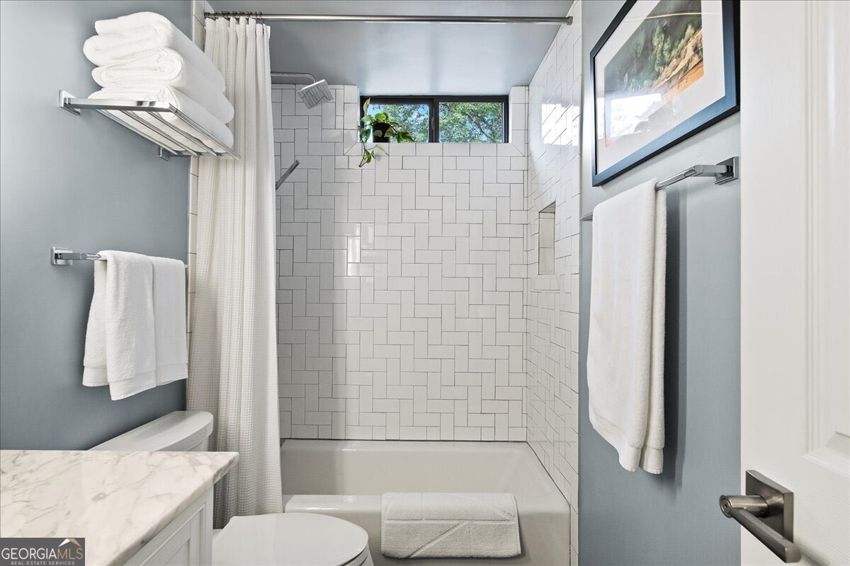 907 Piedmont Avenue NE # 13