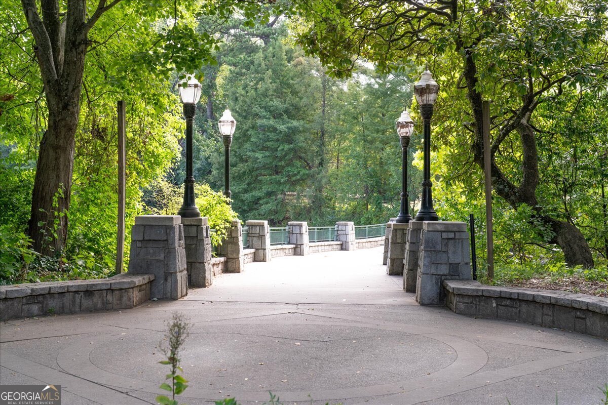 907 Piedmont Avenue NE # 13