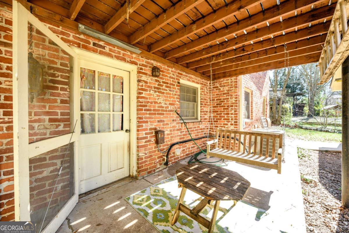 2899 Pangborn Road