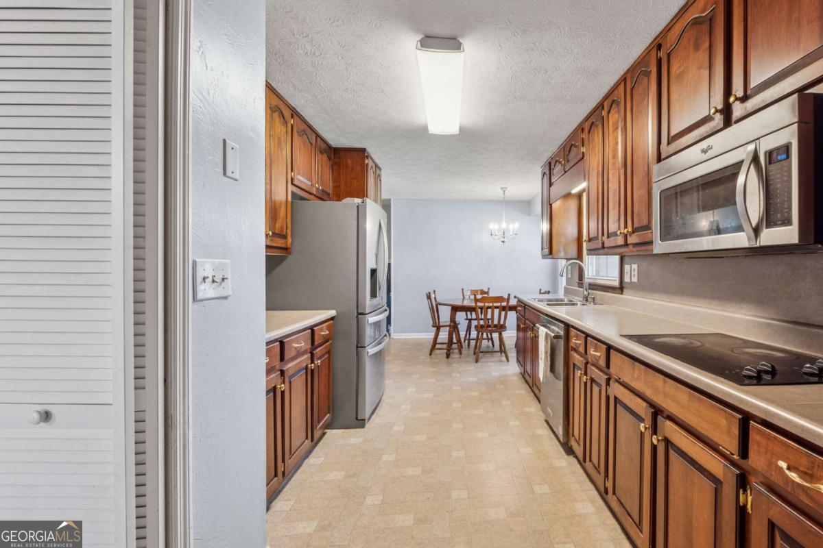5129 VALLEY FORGE Road
