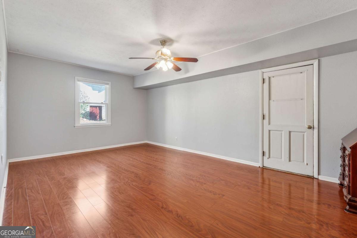 5129 VALLEY FORGE Road