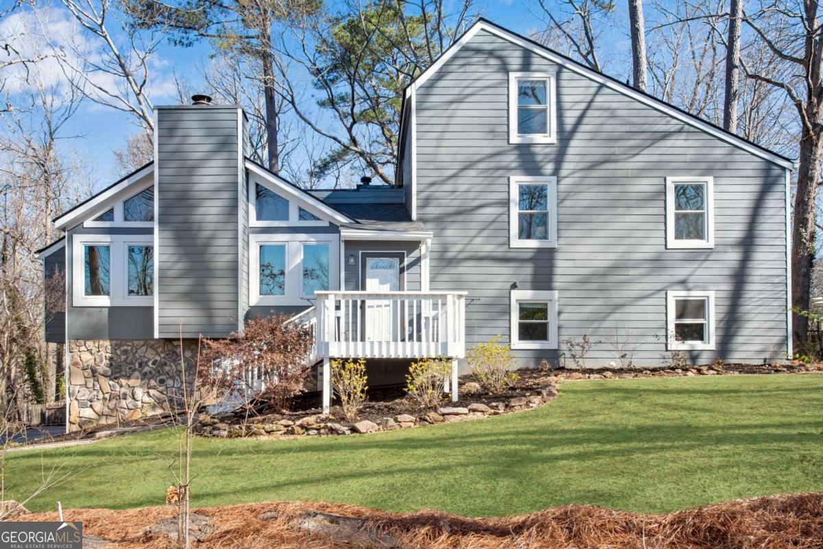 2421 Spring Lake Drive