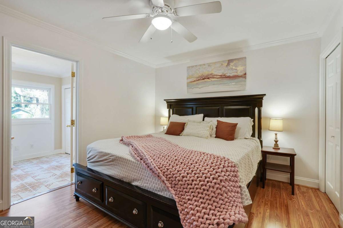 2592 Valley Stream Drive