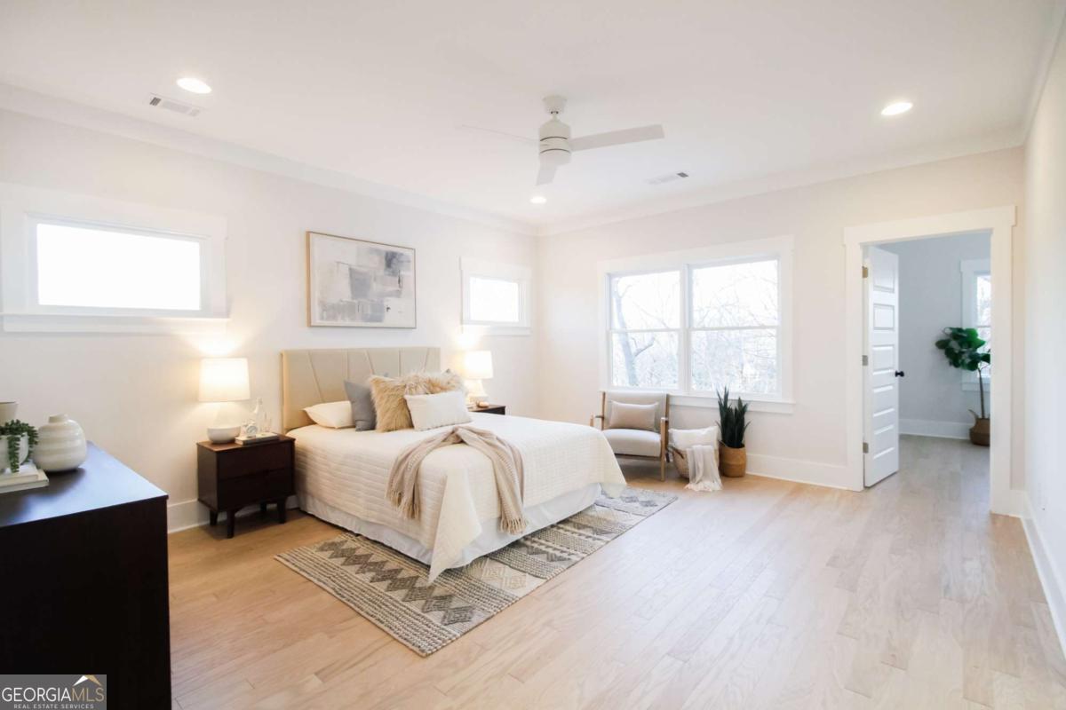 496 Federal Terrace SE