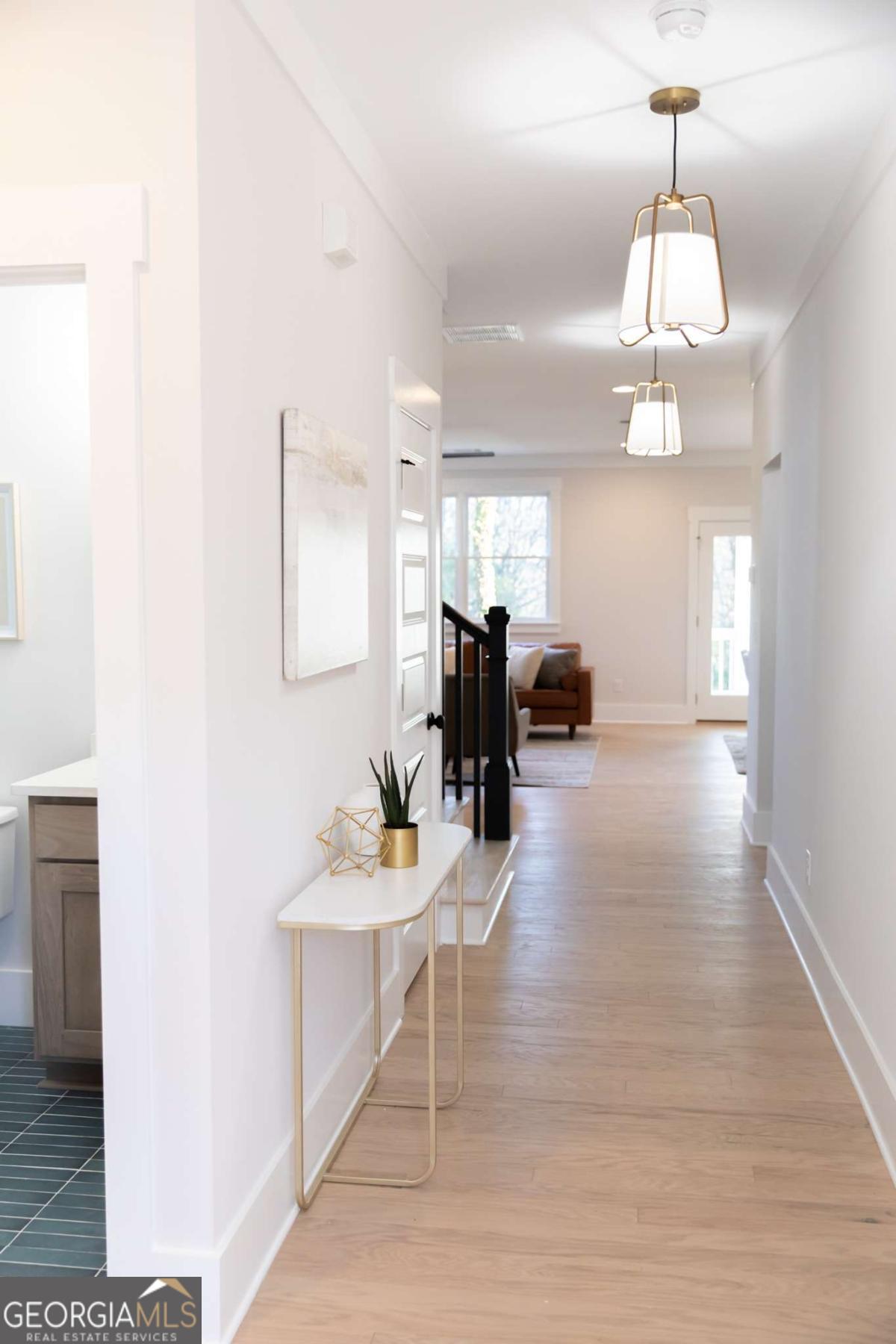 496 Federal Terrace SE