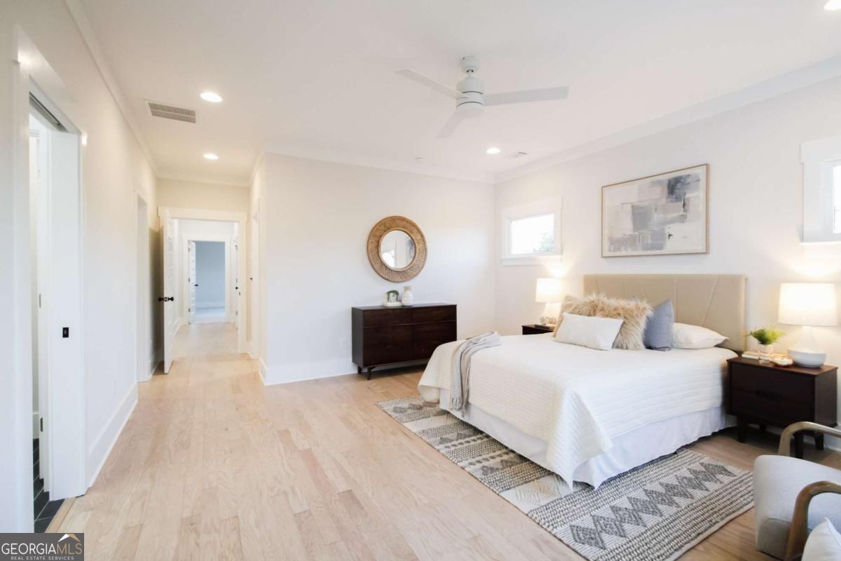 496 Federal Terrace SE