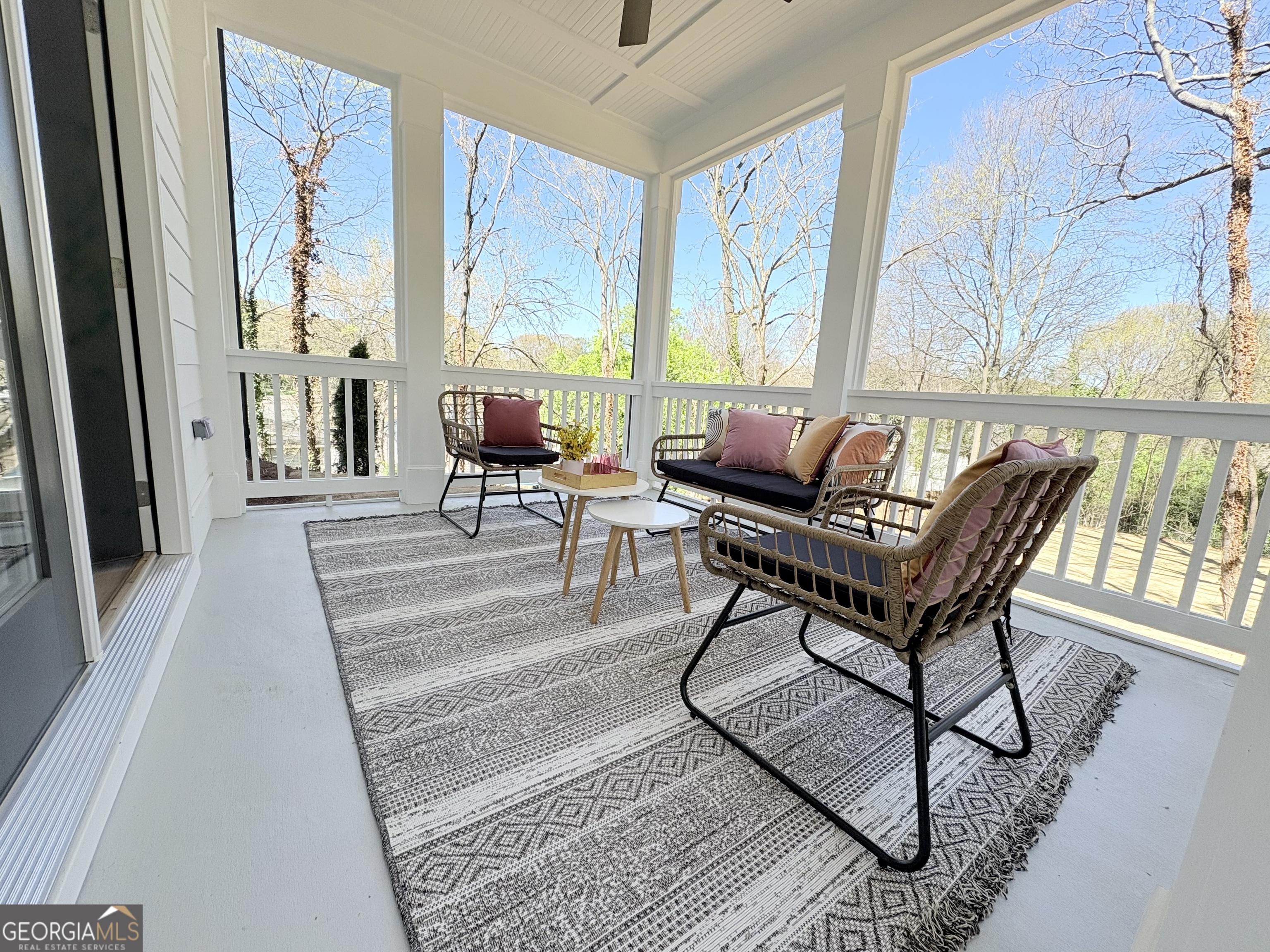 496 Federal Terrace SE