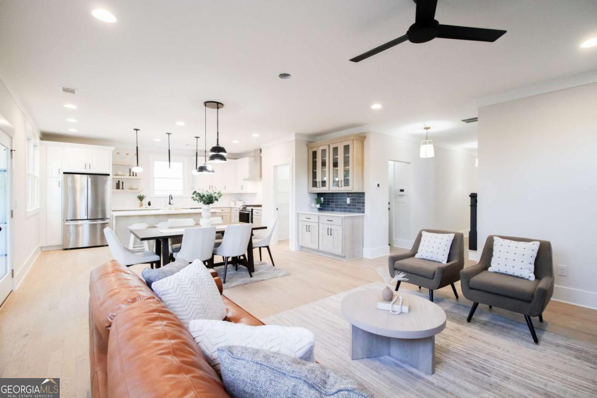 496 Federal Terrace SE