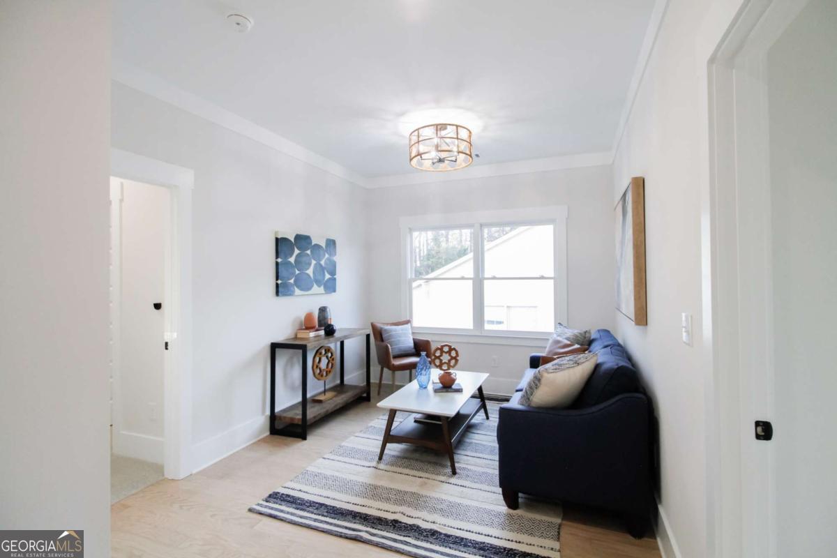 496 Federal Terrace SE