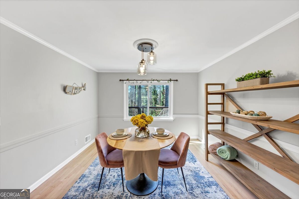 330 Knoll Woods Drive