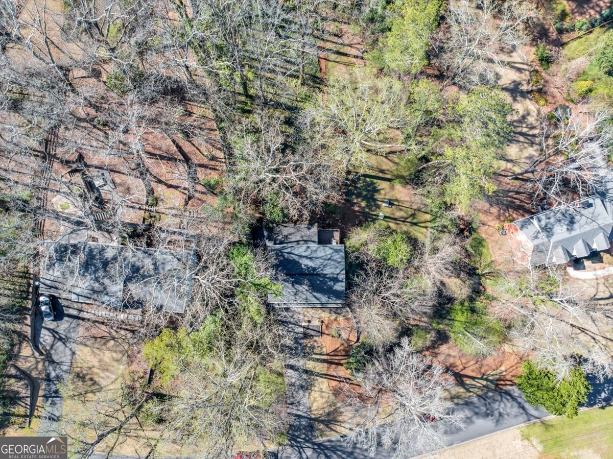 330 Knoll Woods Drive