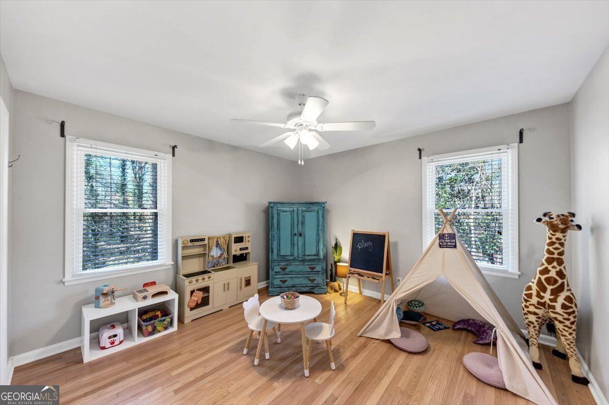 330 Knoll Woods Drive