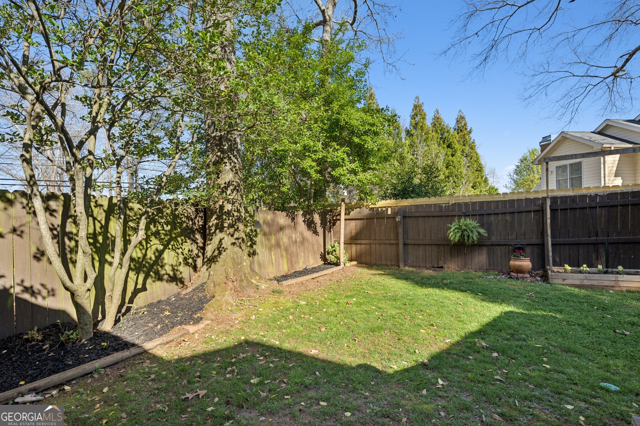 2614 Willow Cove
