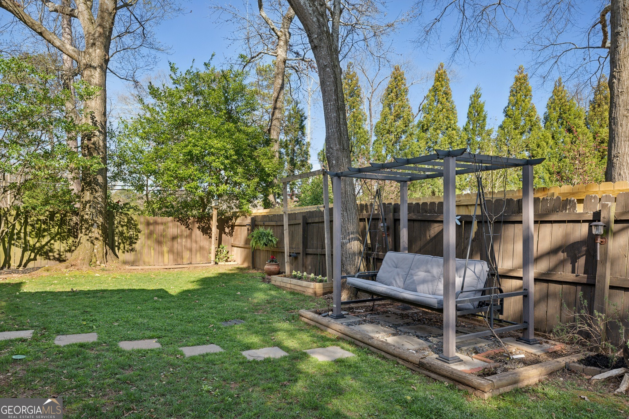 2614 Willow Cove