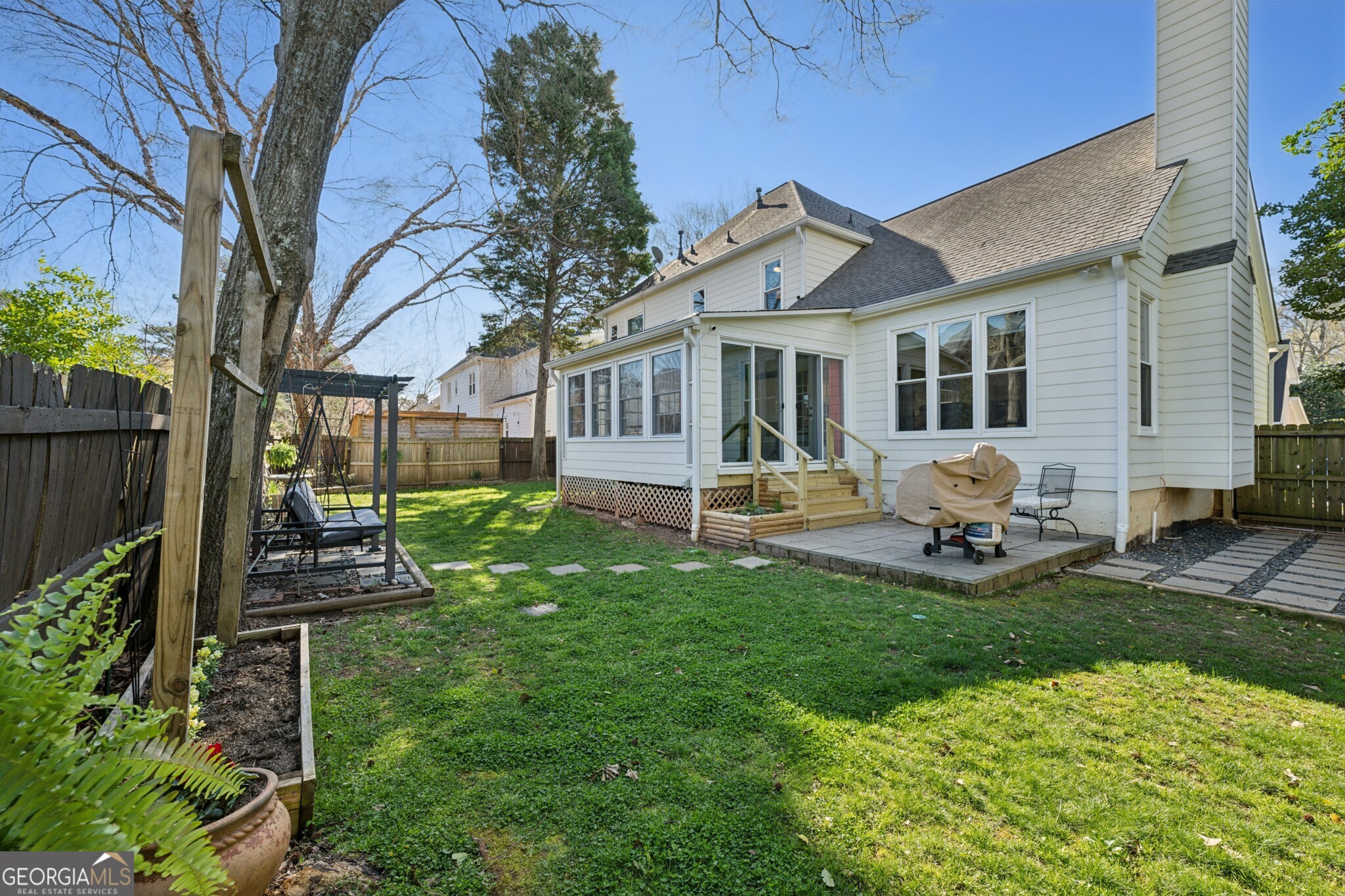 2614 Willow Cove