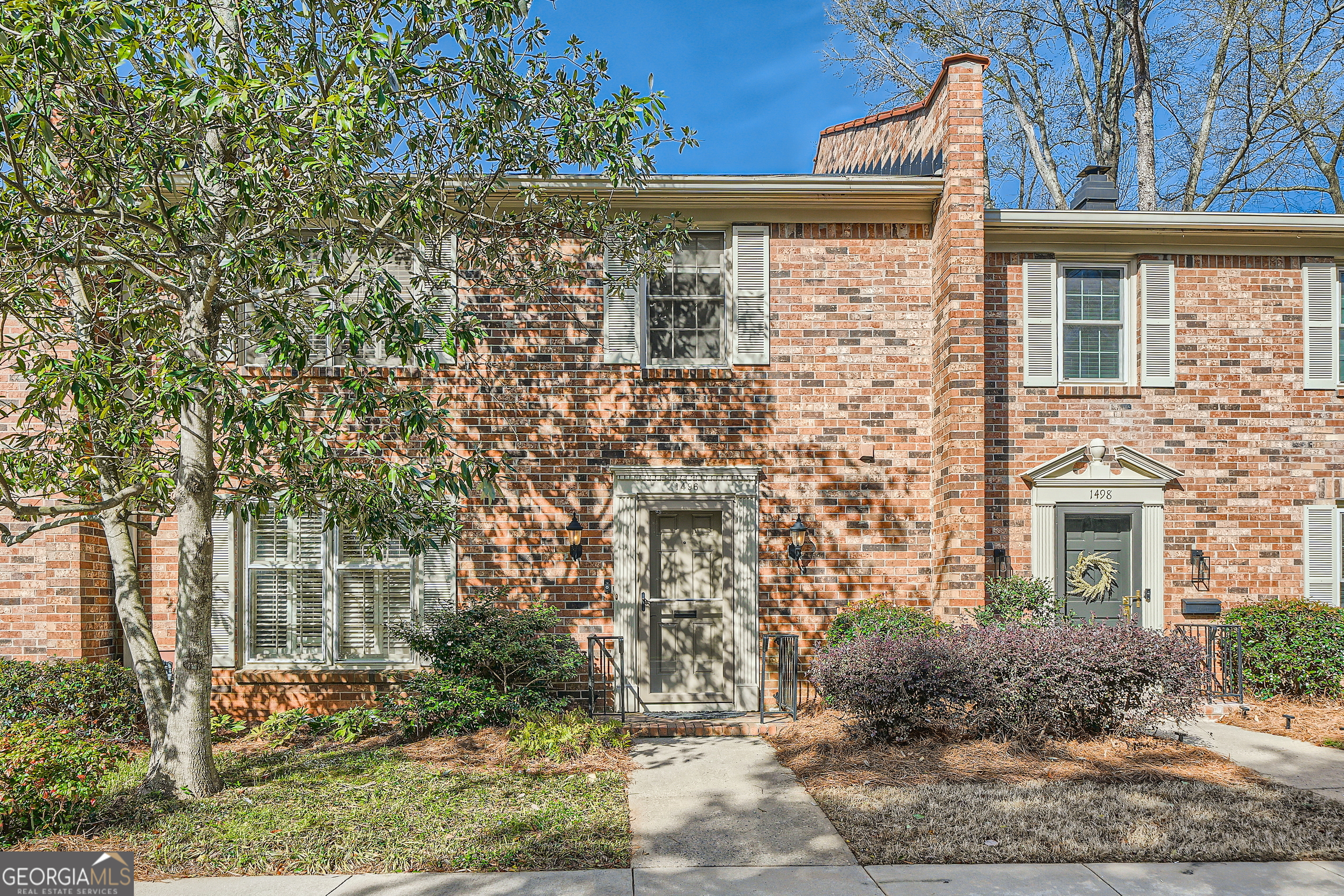 1496 Leafmore Place