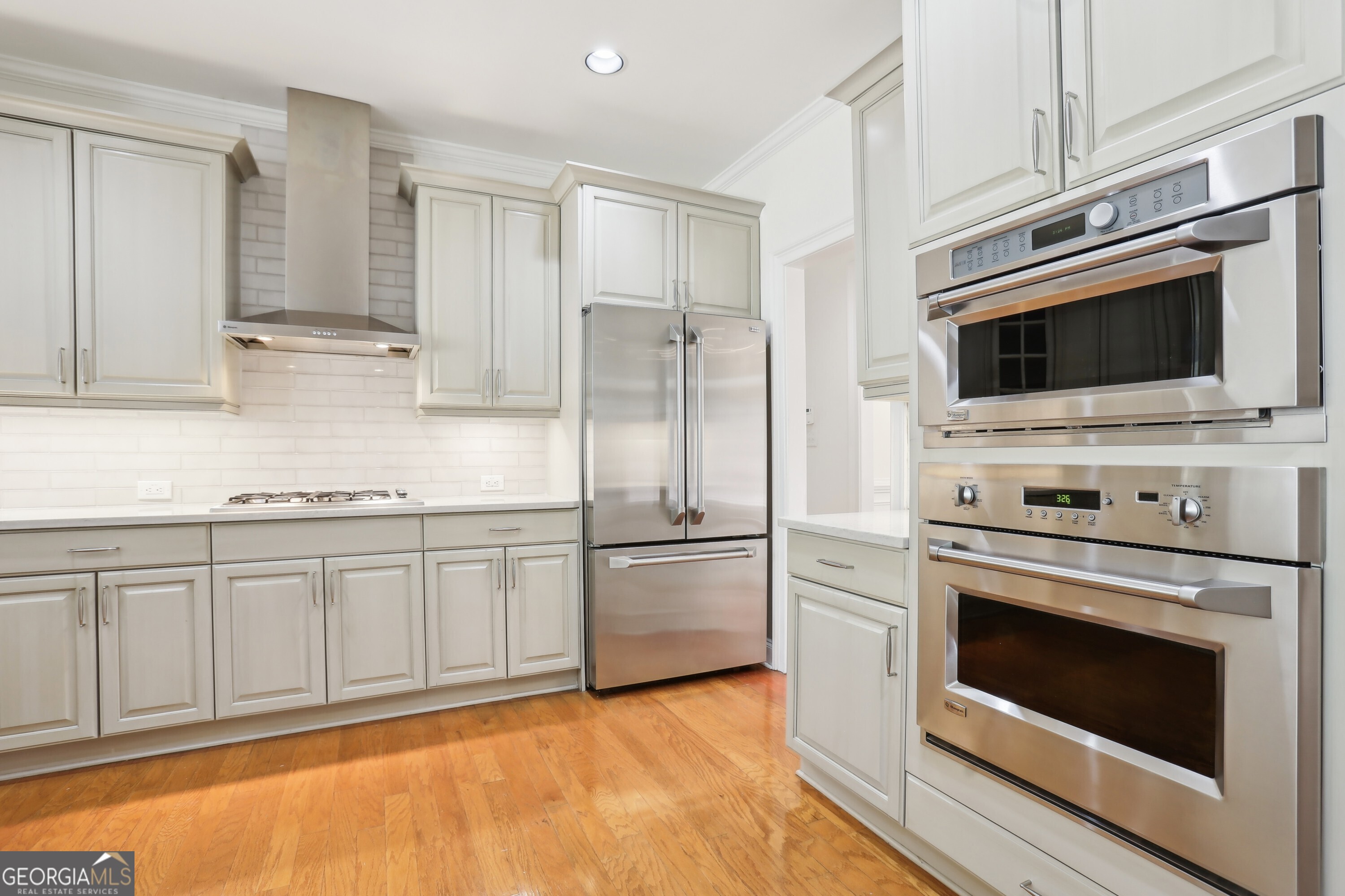 1120 Grace Hill Drive