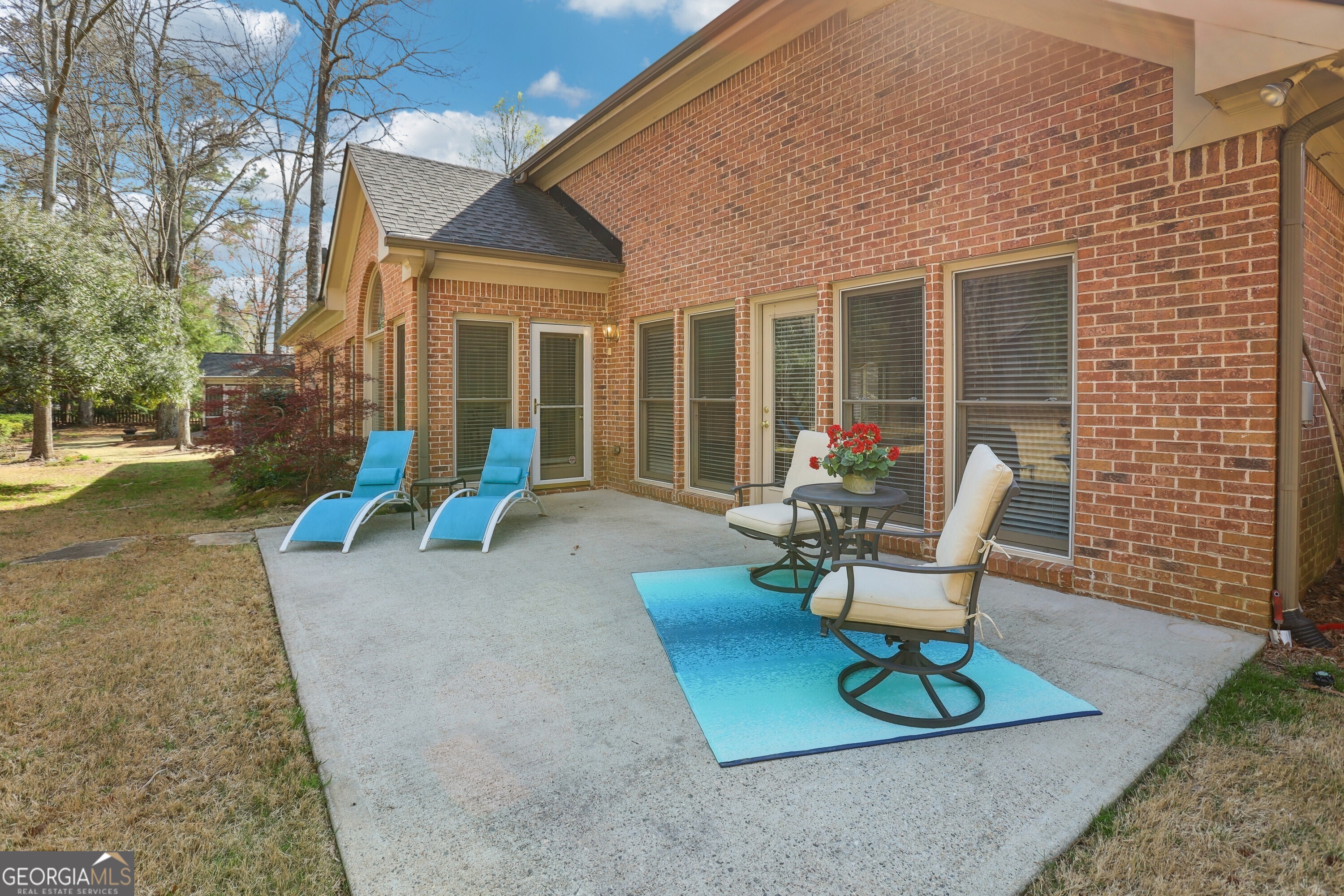 1120 Grace Hill Drive