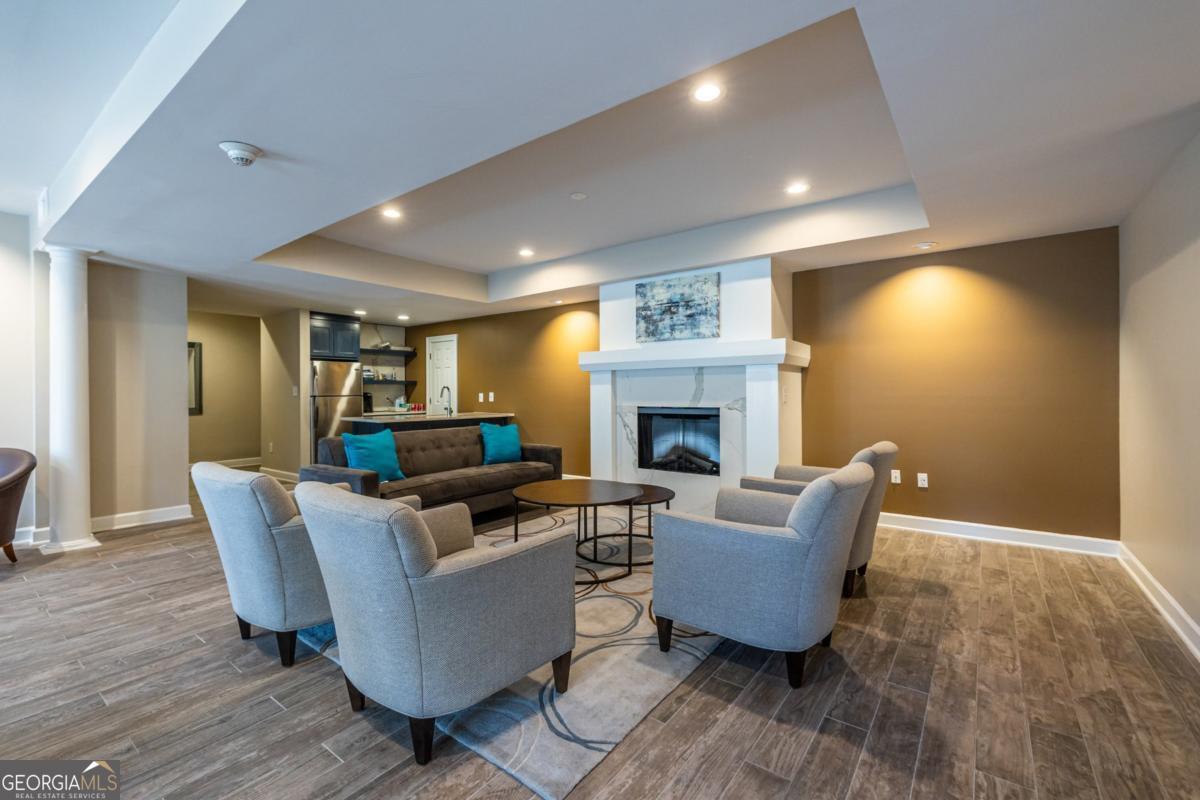 240 Renaissance Parkway NE # 112