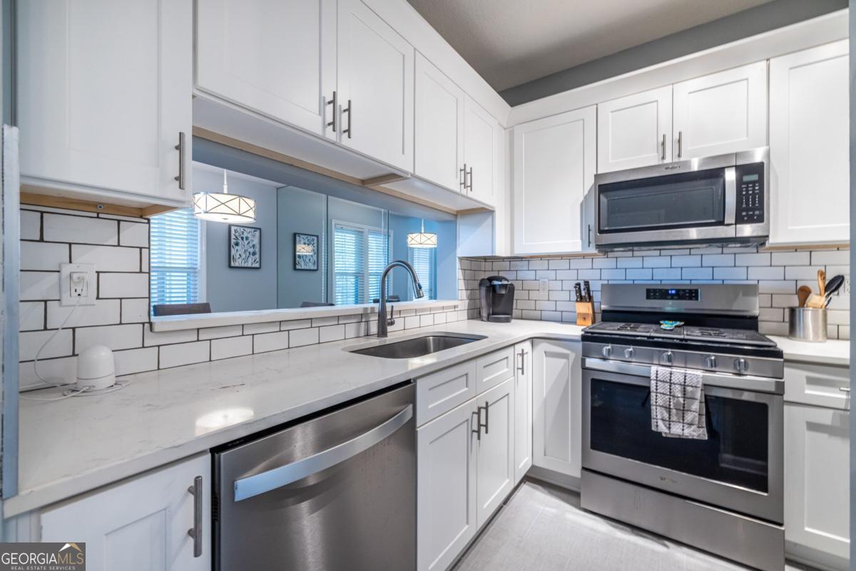 240 Renaissance Parkway NE # 112