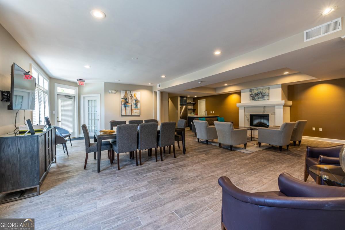 240 Renaissance Parkway NE # 112