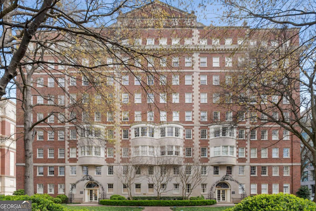 1325 Peachtree Street NE # 402