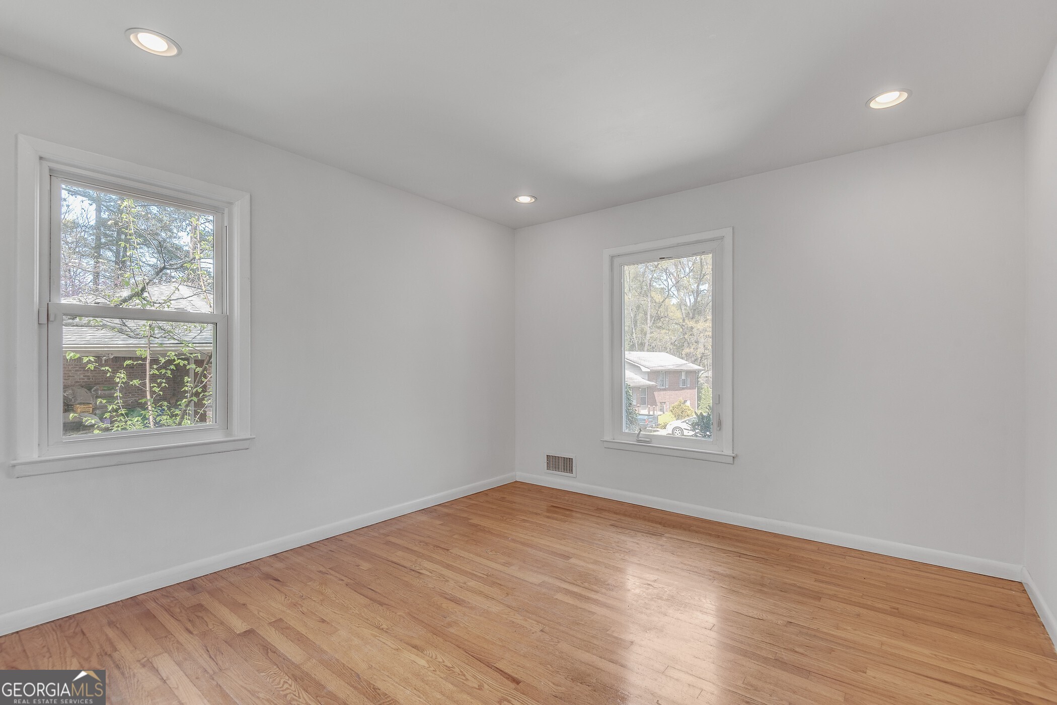 2546 Shetland Drive