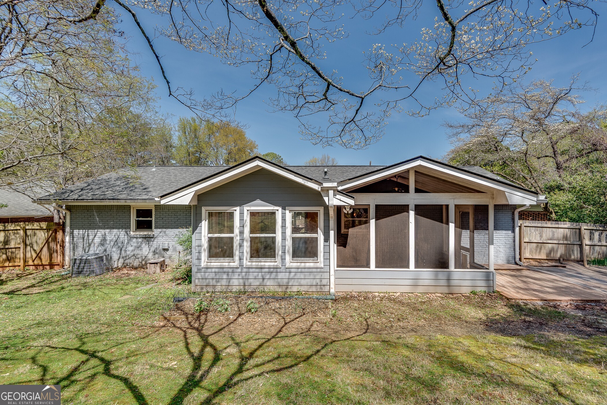 2546 Shetland Drive