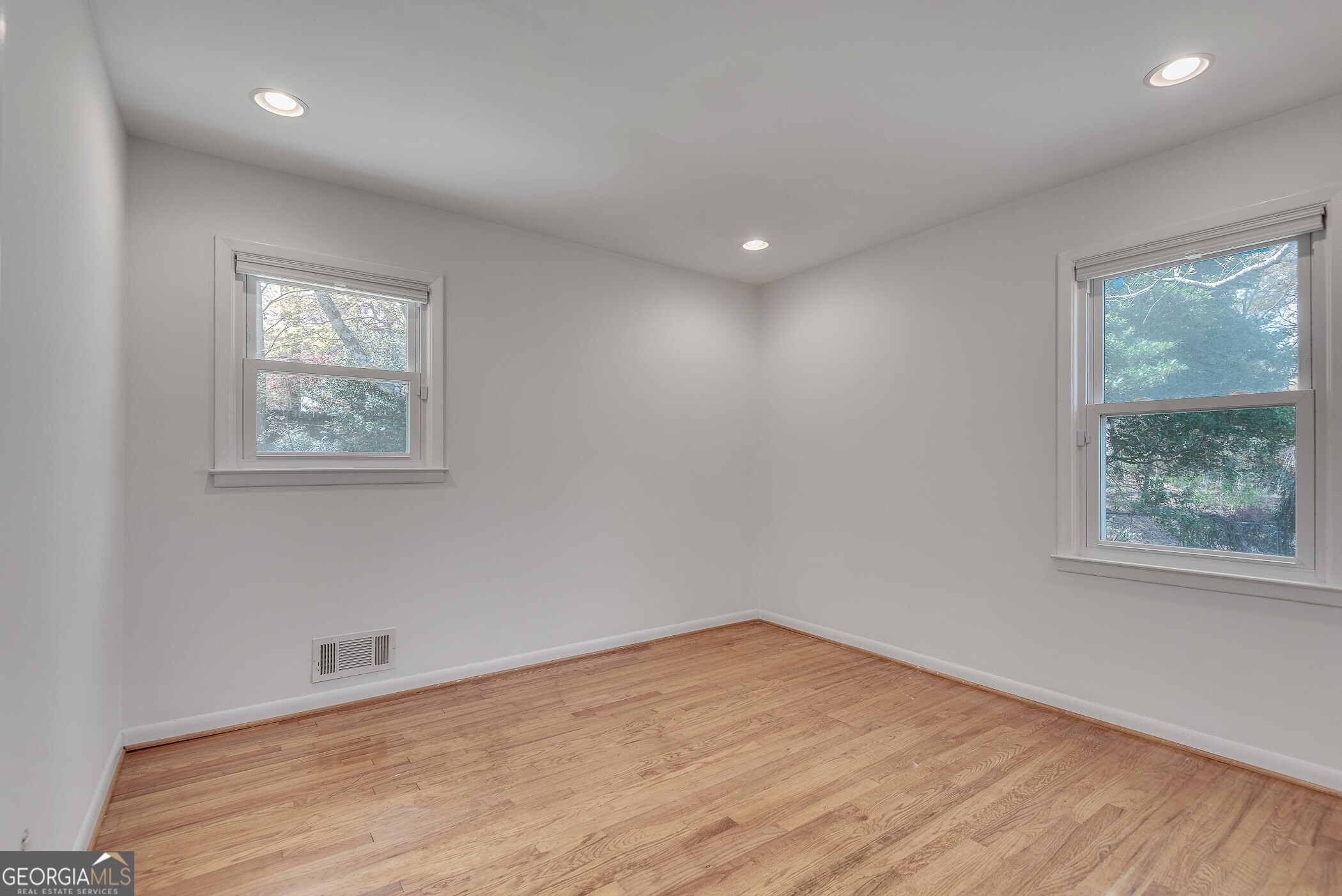 2546 Shetland Drive