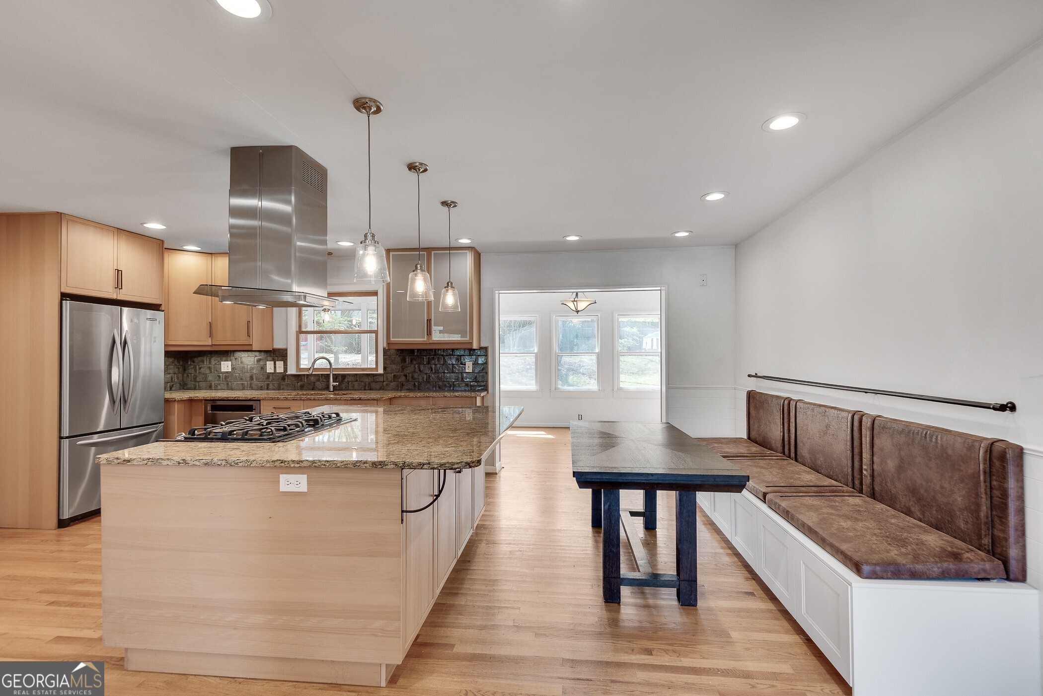 2546 Shetland Drive