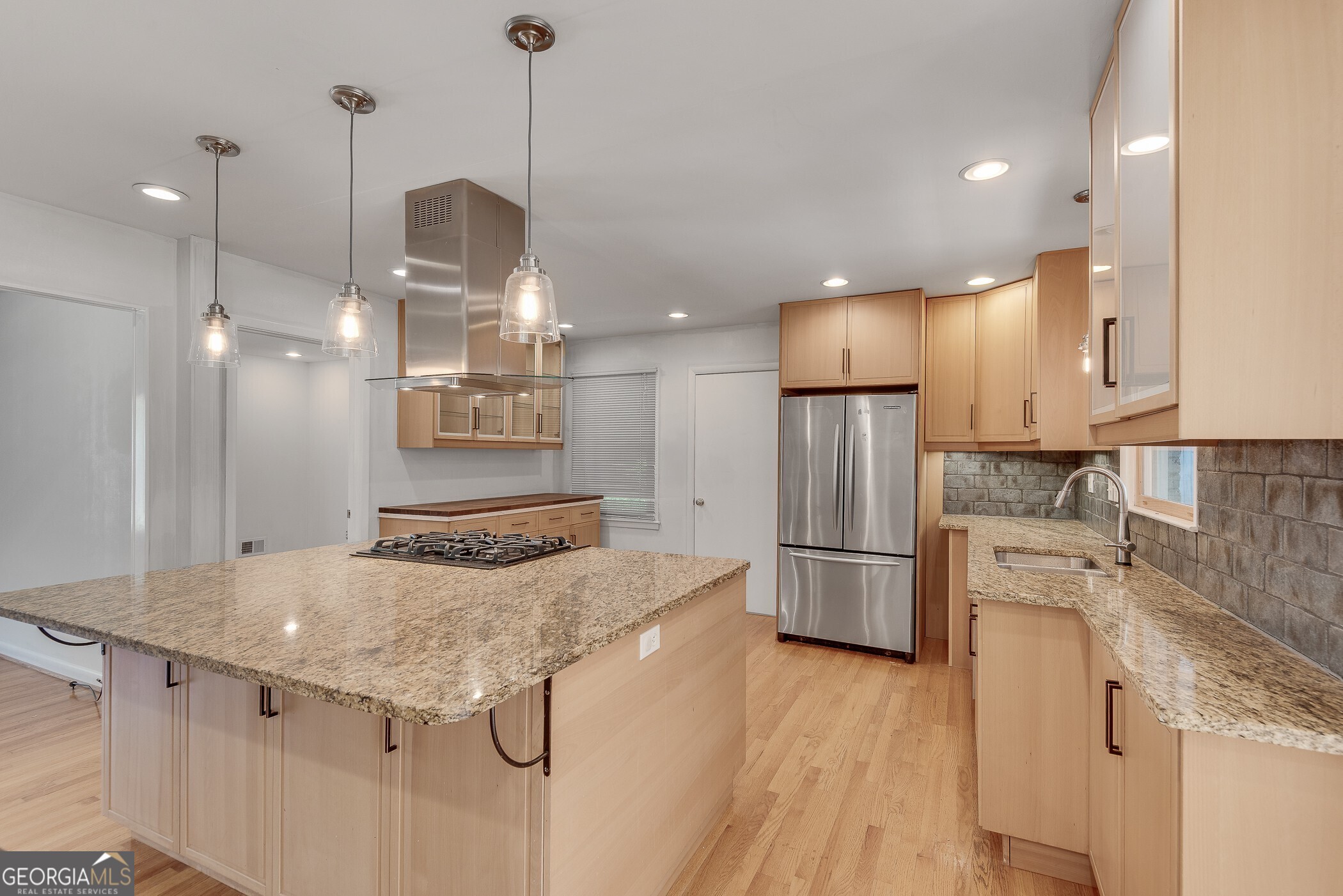 2546 Shetland Drive