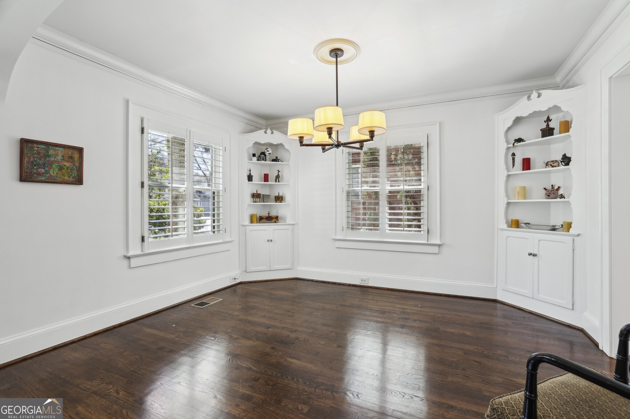 156 Sisson Avenue NE