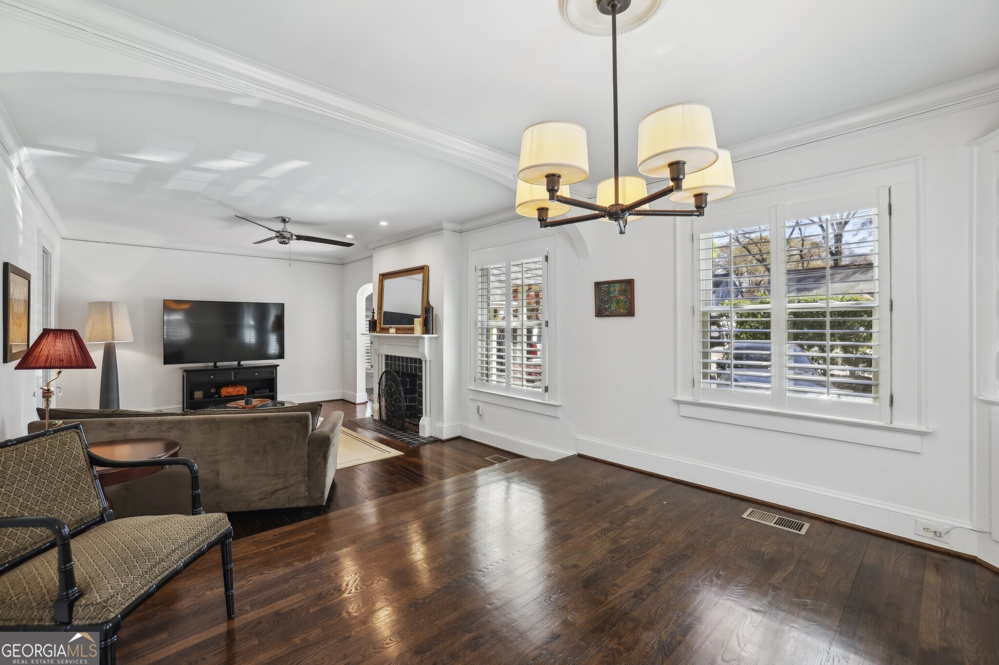 156 Sisson Avenue NE
