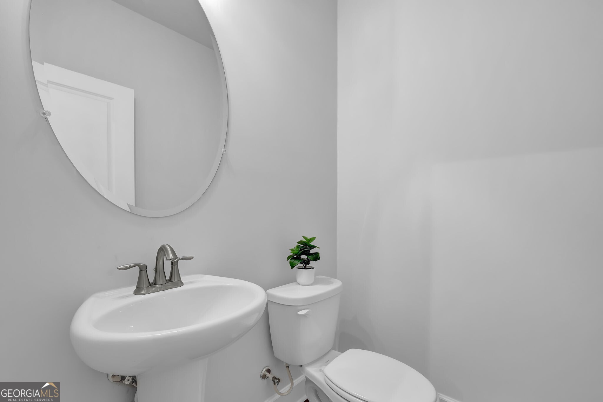 634 Spadina Road