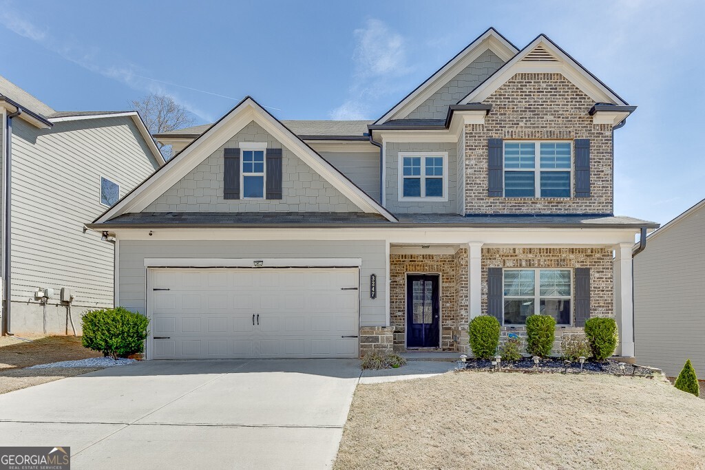 3247 Hawthorne Path