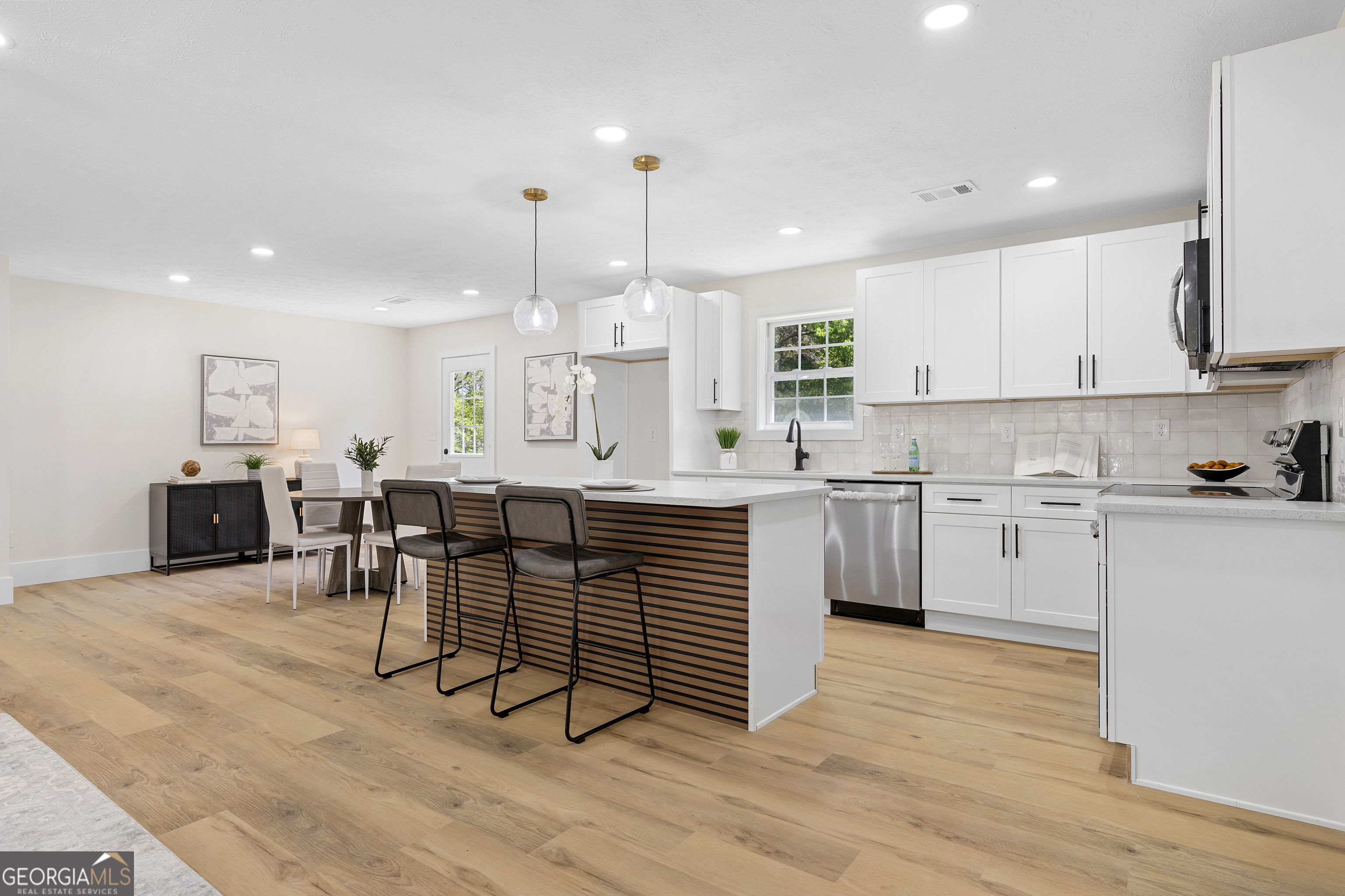 3351 Grand Central Drive