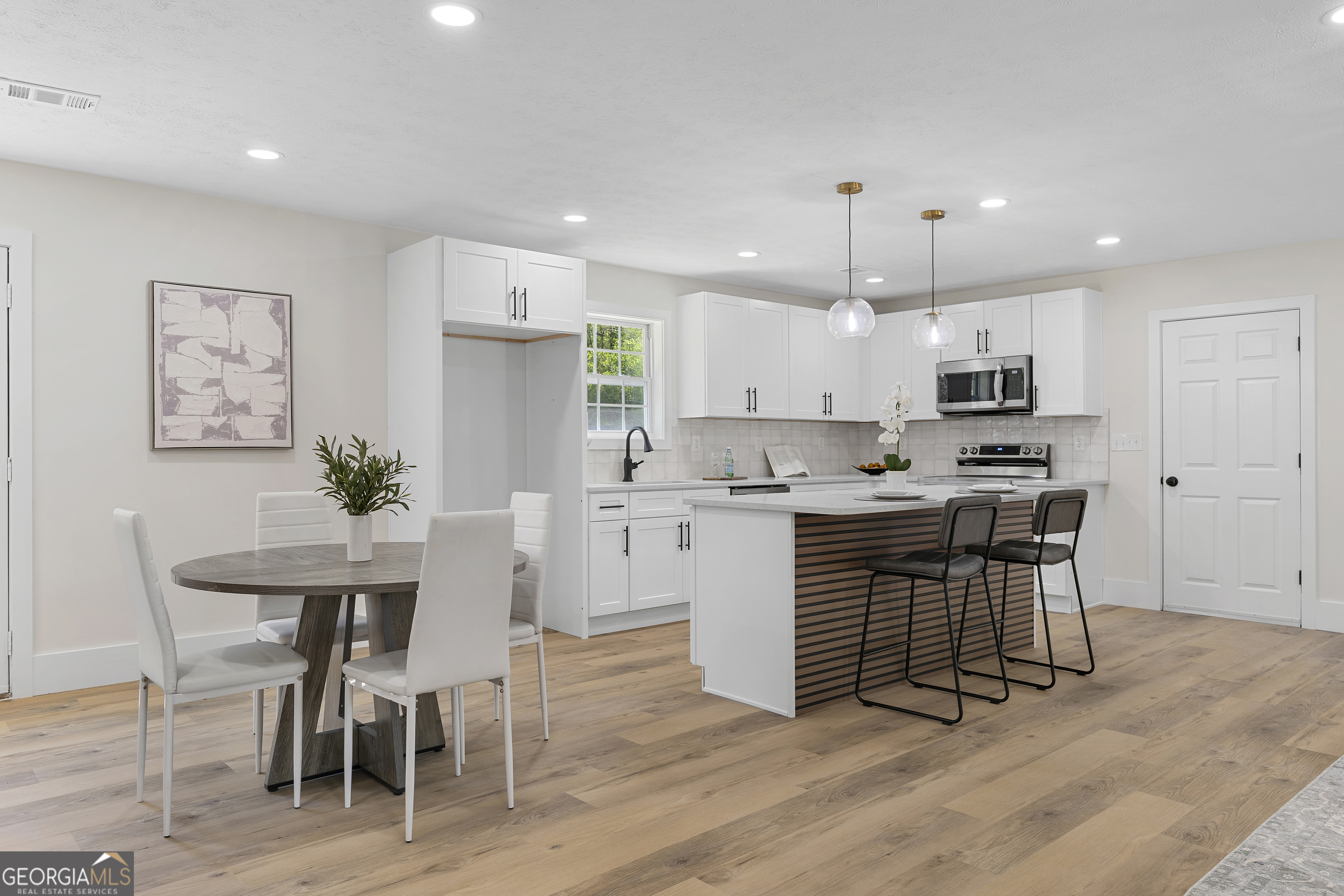 3351 Grand Central Drive