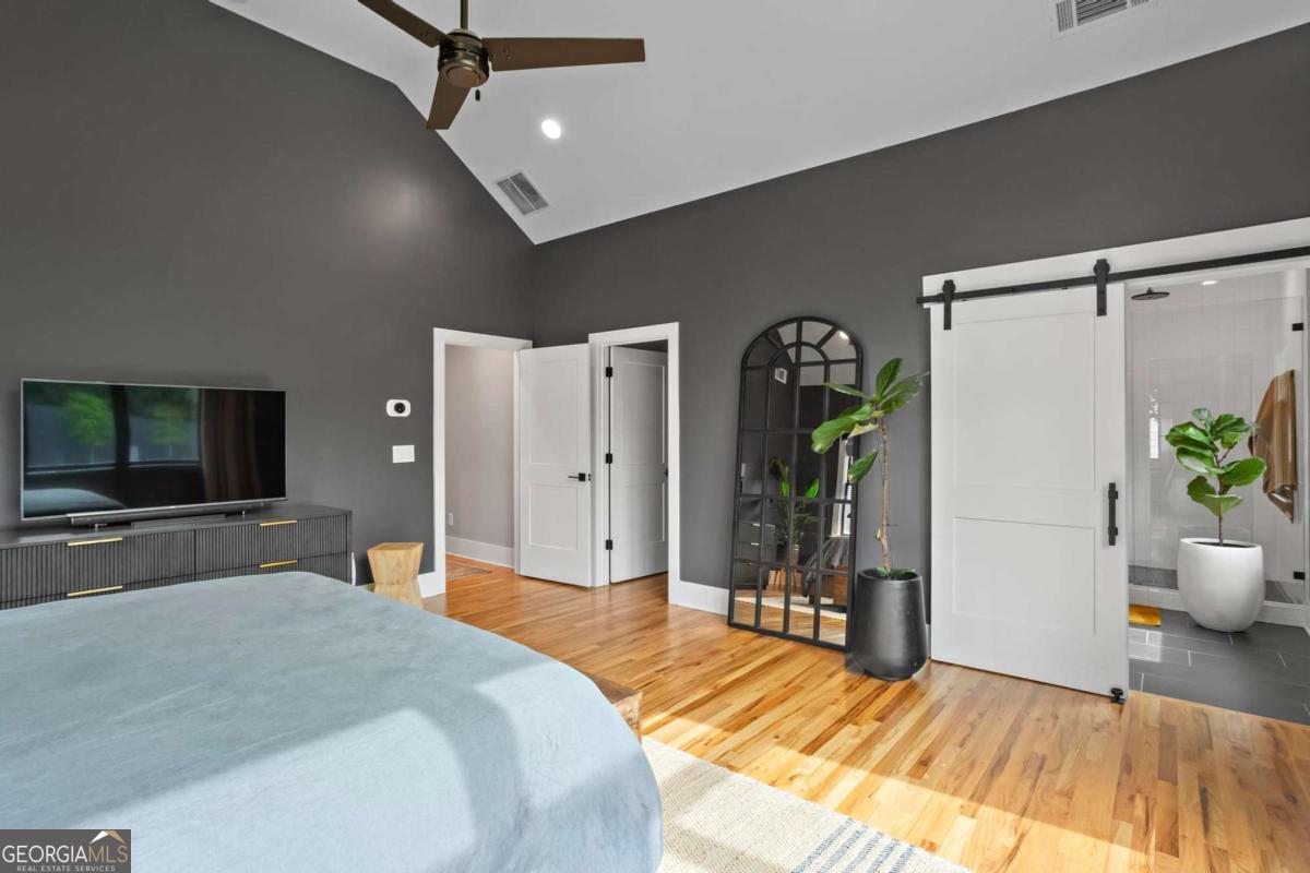 60 Walthall Street NE # B