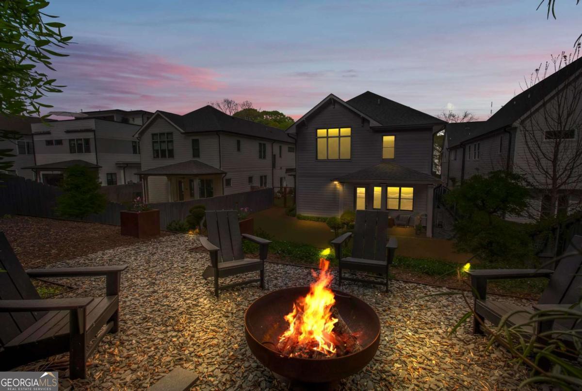 60 Walthall Street NE # B