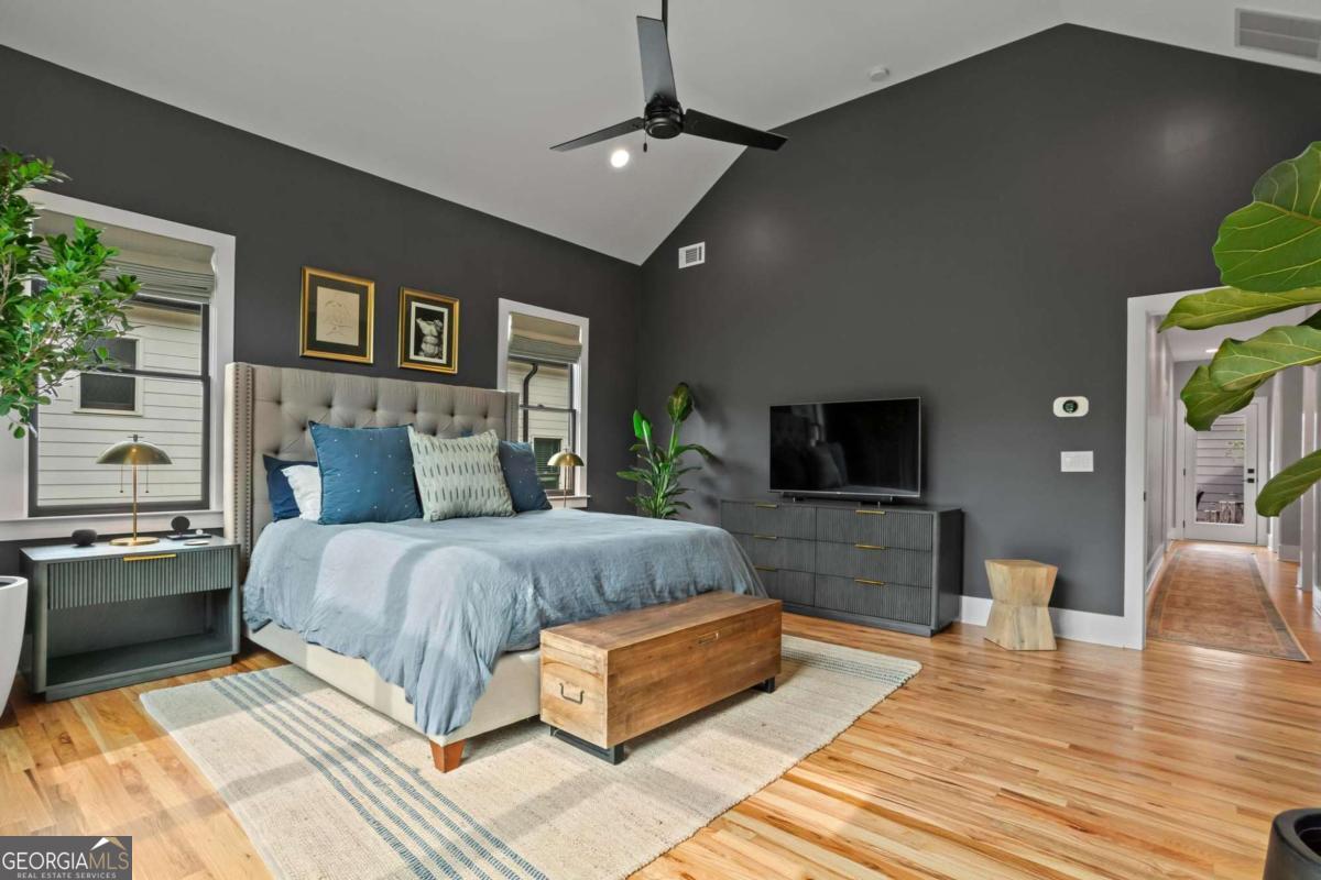 60 Walthall Street NE # B